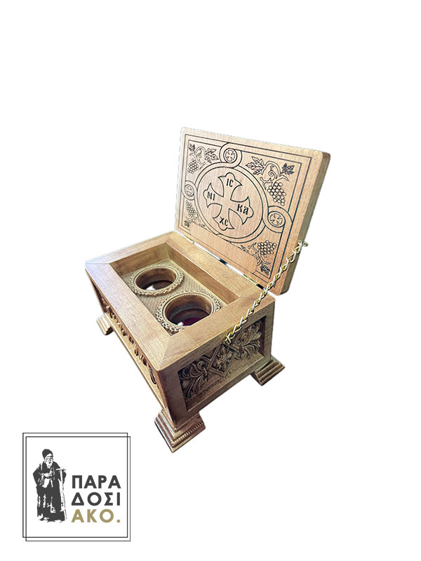 Λειψανοθήκη μικρή ξυλόγλυπτη με δύο θέσεις για λείψανα και πυρογραφία στο καπάκι